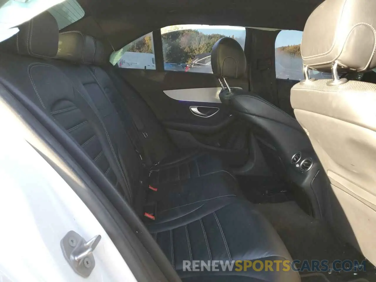 10 Photograph of a damaged car W1KWF6EB6LR588319 MERCEDES-BENZ C-CLASS 2020