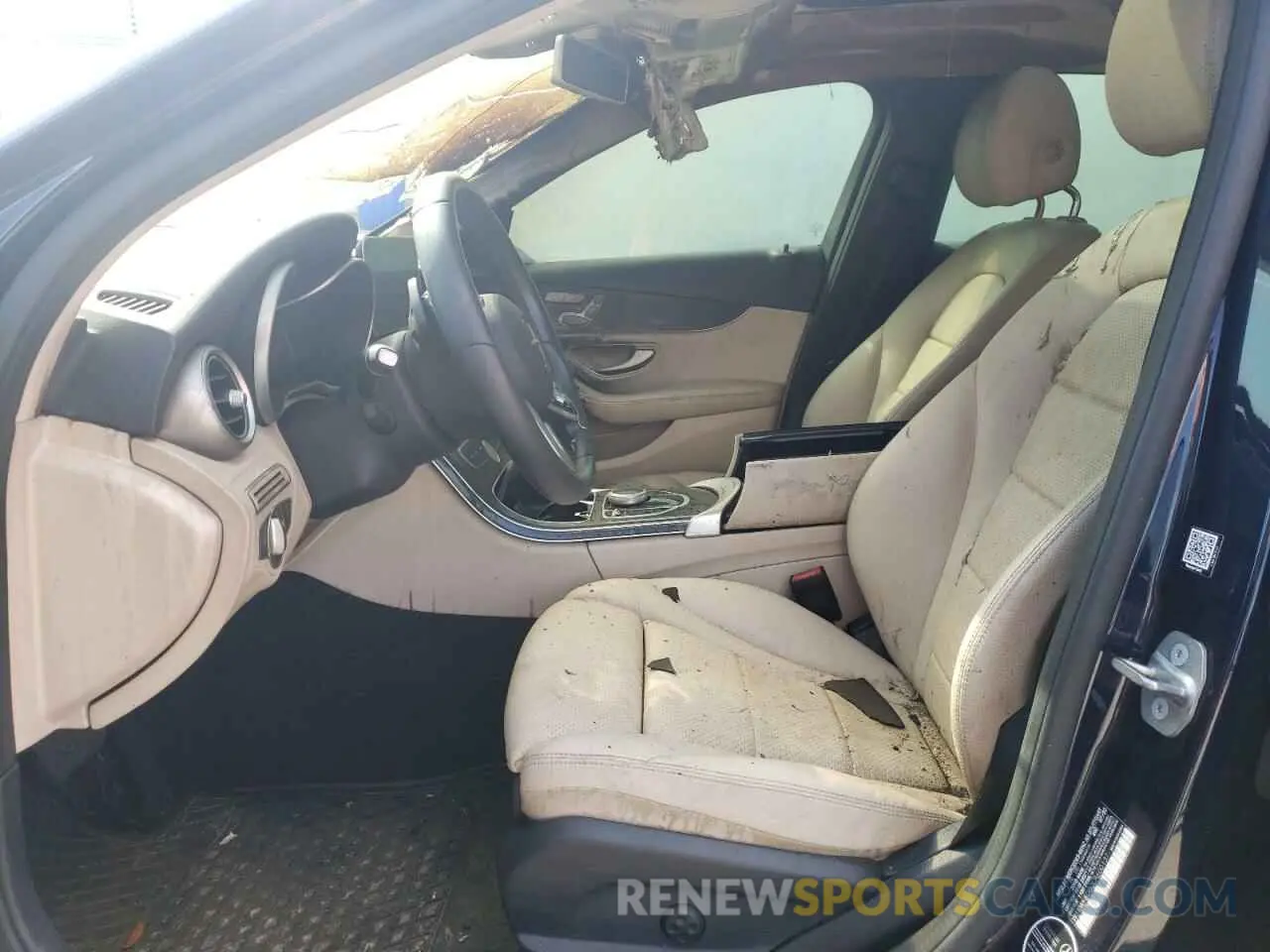 7 Photograph of a damaged car W1KWF8DB0LR600137 MERCEDES-BENZ C-CLASS 2020