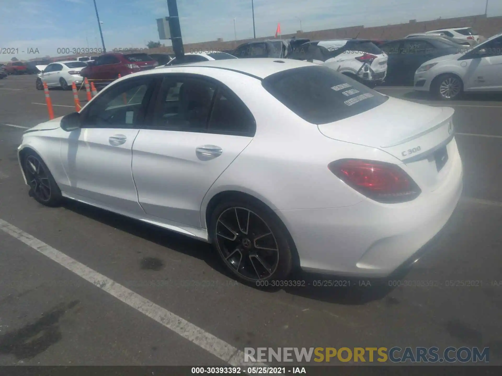 3 Photograph of a damaged car W1KWF8DB1LR603791 MERCEDES-BENZ C-CLASS 2020