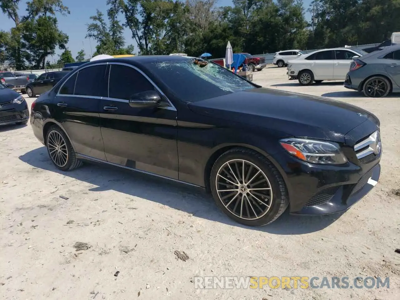 4 Photograph of a damaged car W1KWF8DB2LR599752 MERCEDES-BENZ C-CLASS 2020