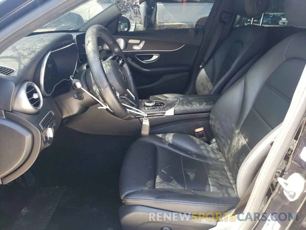 7 Photograph of a damaged car W1KWF8DB2LR599752 MERCEDES-BENZ C-CLASS 2020