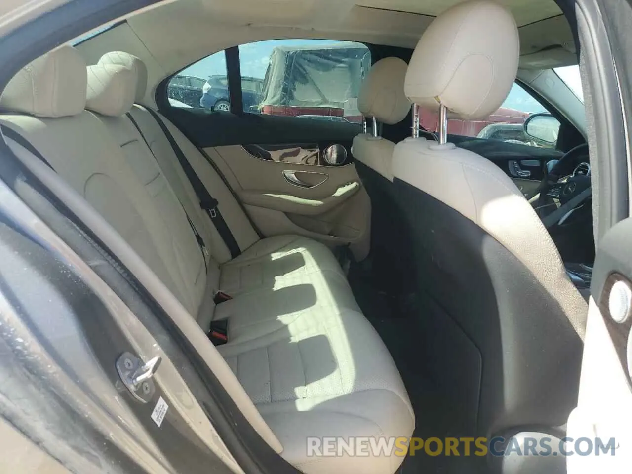 10 Photograph of a damaged car W1KWF8DB3LR594544 MERCEDES-BENZ C-CLASS 2020