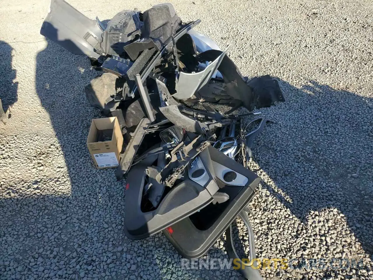 12 Photograph of a damaged car W1KWF8DB5LR582881 MERCEDES-BENZ C-CLASS 2020