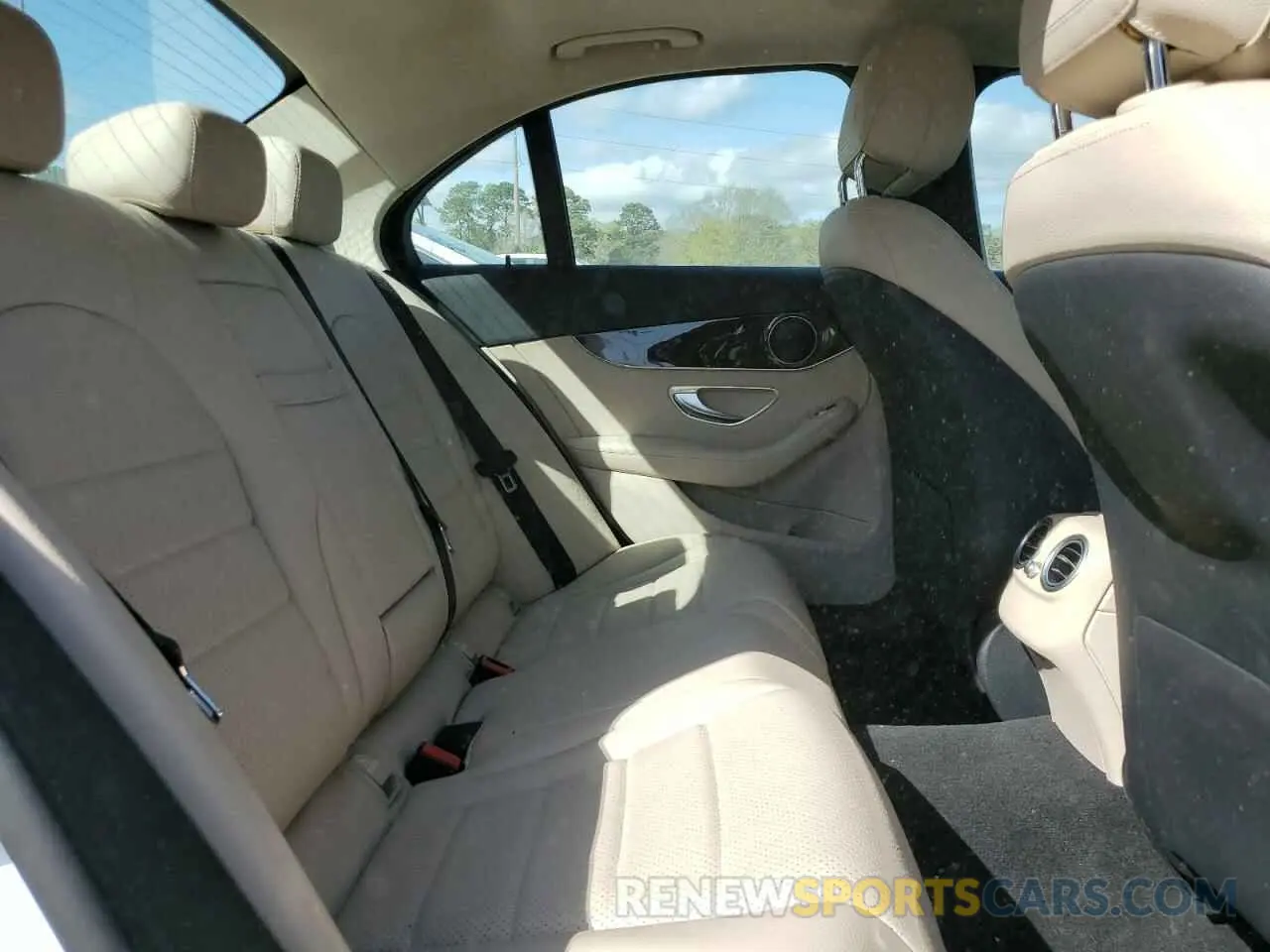 10 Photograph of a damaged car W1KWF8DB5LR593475 MERCEDES-BENZ C-CLASS 2020