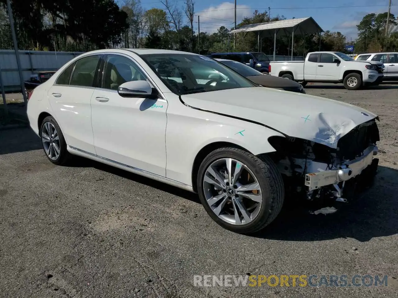 4 Photograph of a damaged car W1KWF8DB5LR593475 MERCEDES-BENZ C-CLASS 2020