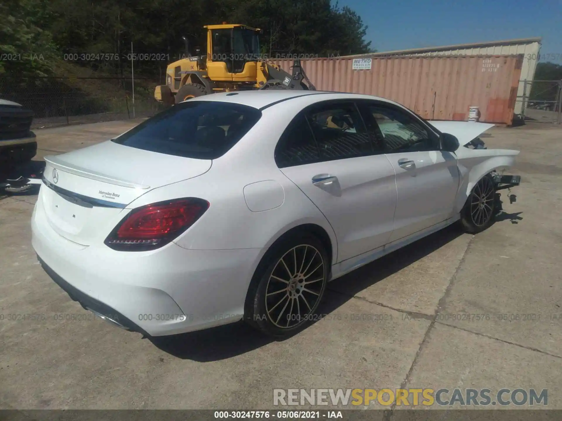 4 Photograph of a damaged car W1KWF8DB7LR595888 MERCEDES-BENZ C-CLASS 2020