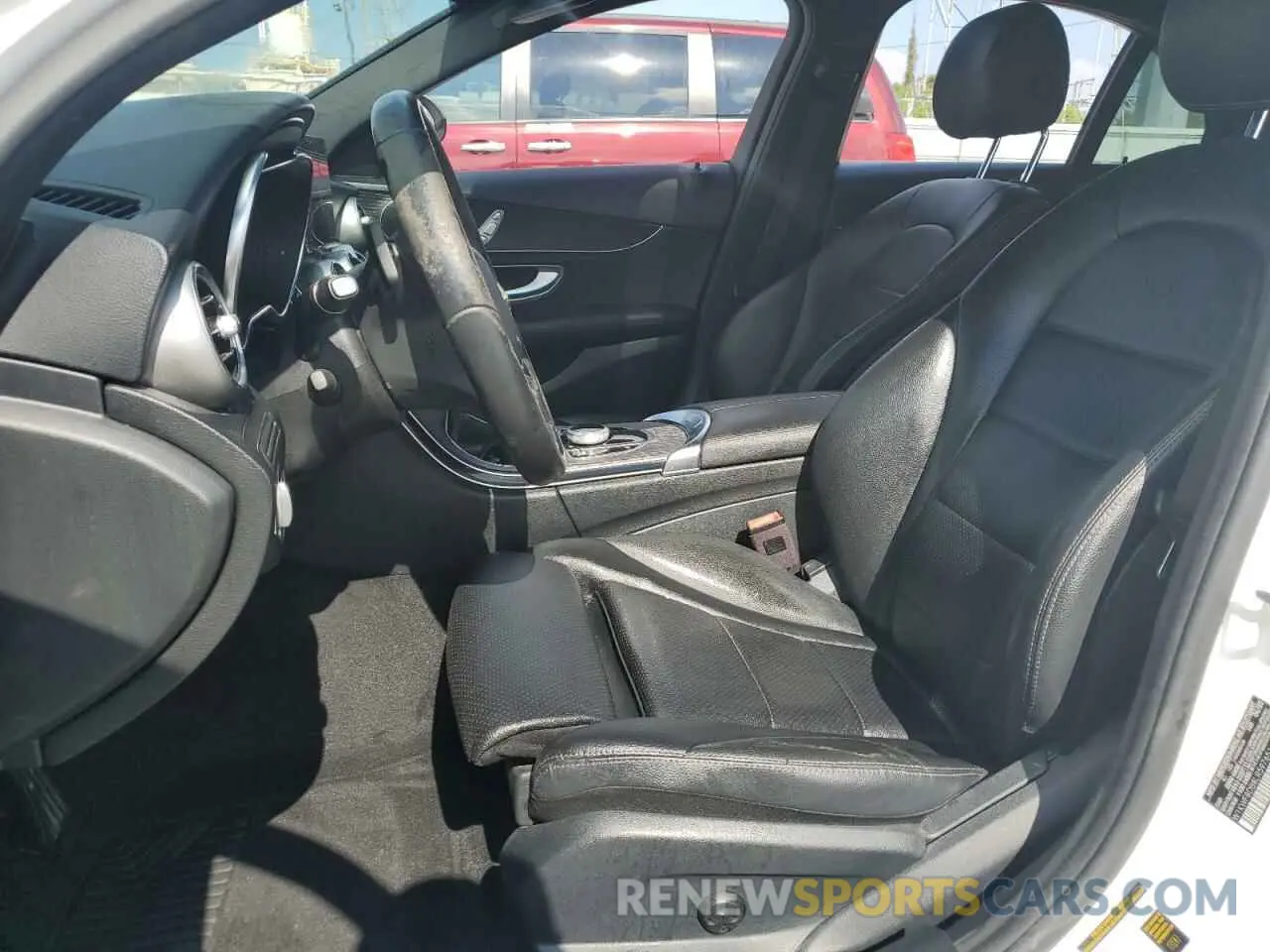 7 Photograph of a damaged car W1KWF8DB8LR597651 MERCEDES-BENZ C-CLASS 2020