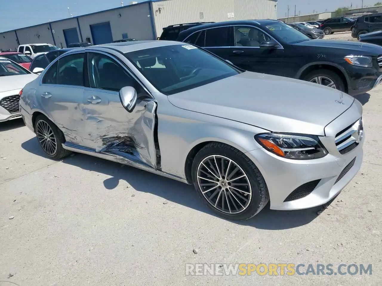 4 Photograph of a damaged car W1KWF8DB9LR599120 MERCEDES-BENZ C-CLASS 2020