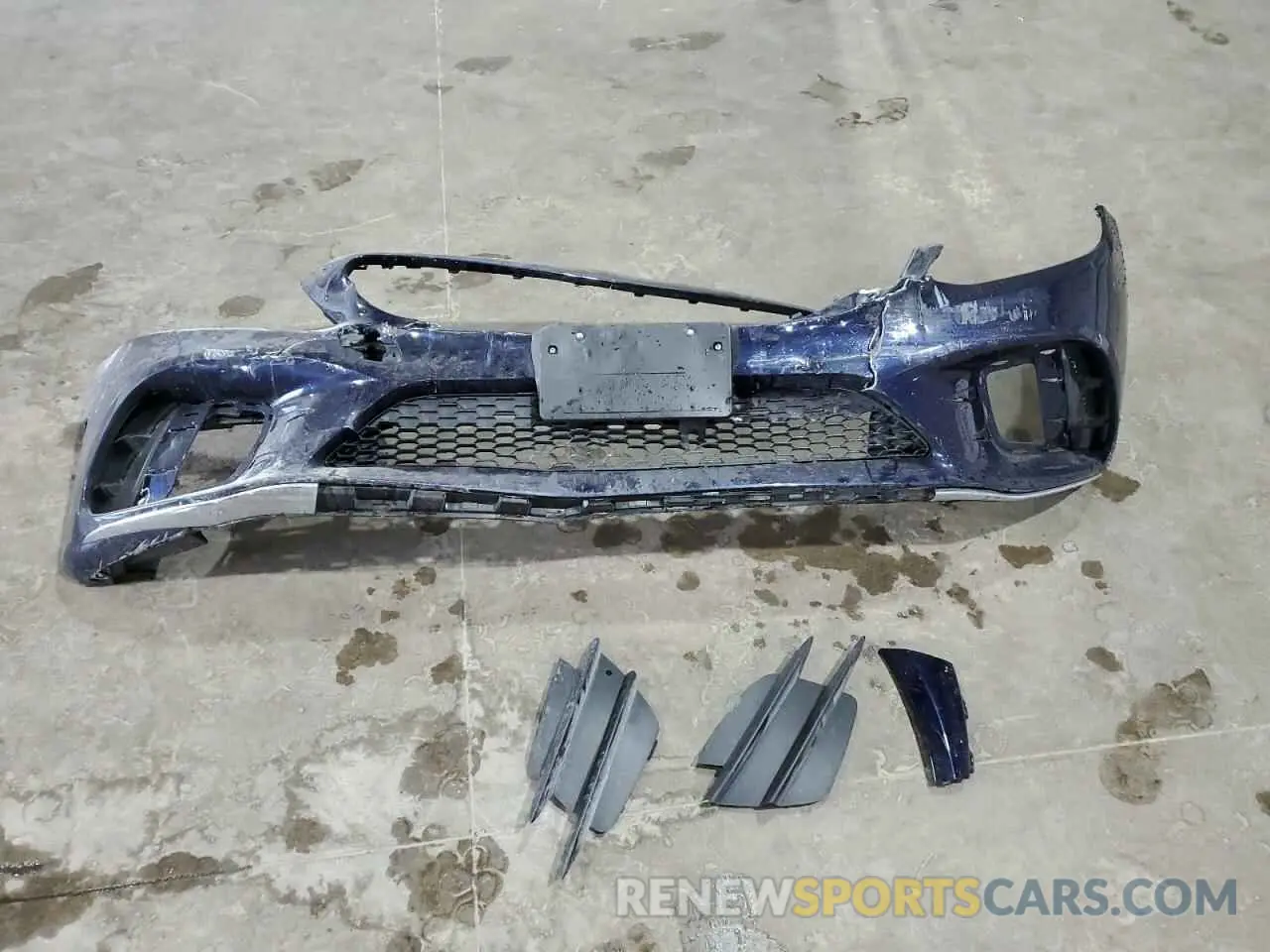 12 Photograph of a damaged car W1KWF8EB5LR570311 MERCEDES-BENZ C-CLASS 2020