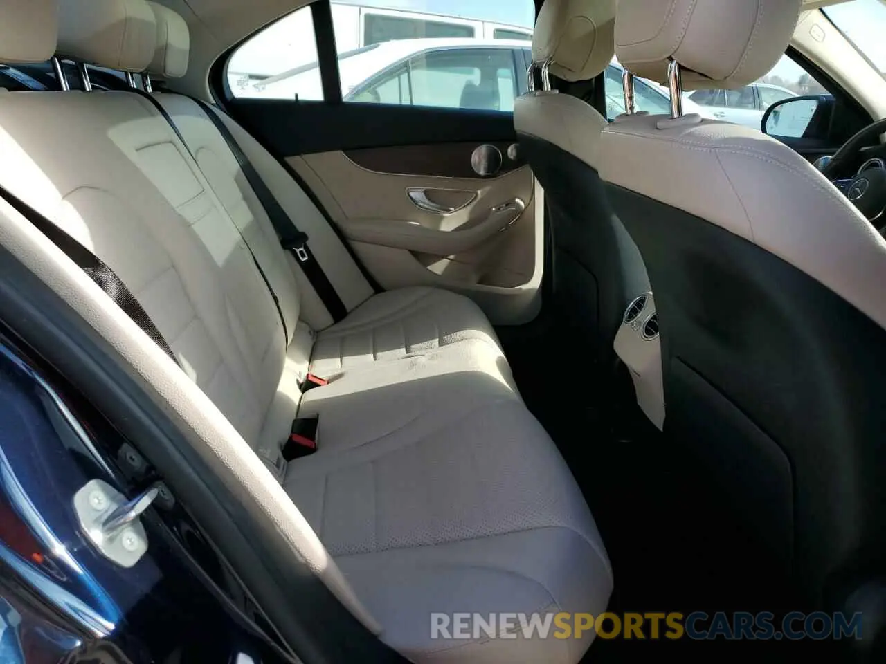 10 Photograph of a damaged car W1KWF8EBXLR593115 MERCEDES-BENZ C-CLASS 2020