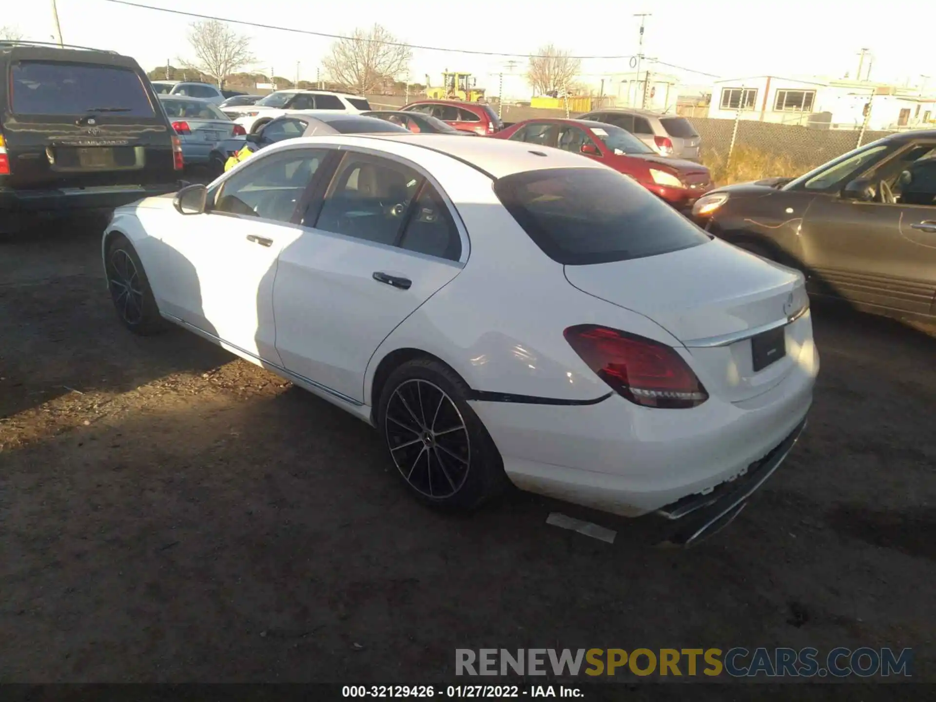 3 Photograph of a damaged car WDDWF8DB0LR555359 MERCEDES-BENZ C-CLASS 2020