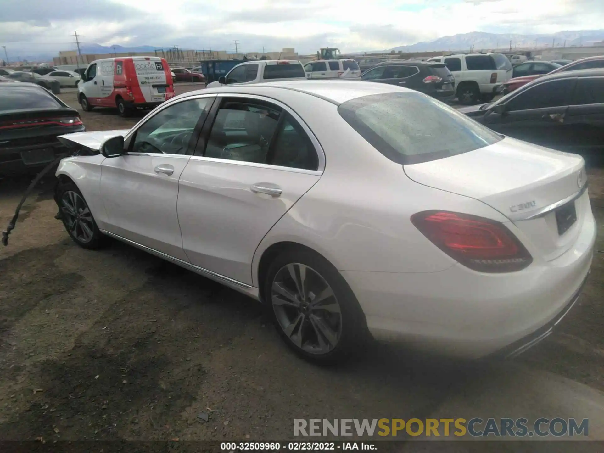 3 Photograph of a damaged car WDDWF8DB2LR560109 MERCEDES-BENZ C-CLASS 2020