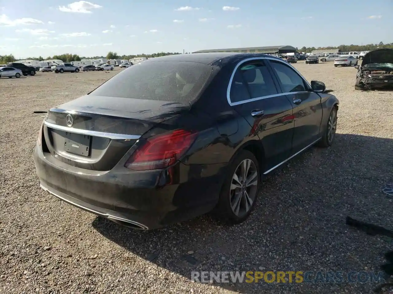 4 Photograph of a damaged car WDDWF8DB3LR527958 MERCEDES-BENZ C-CLASS 2020