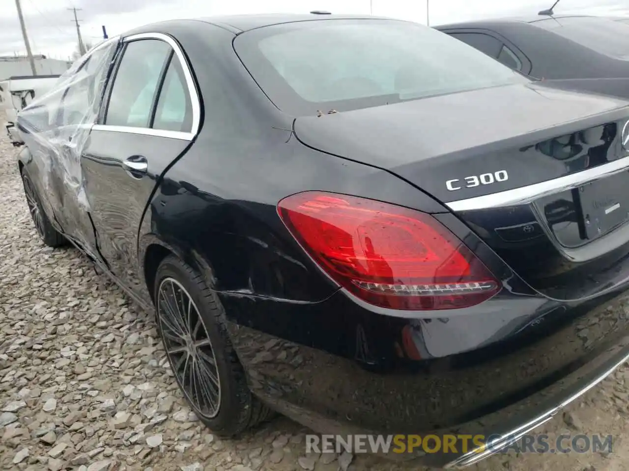 9 Photograph of a damaged car WDDWF8DB5LR539352 MERCEDES-BENZ C-CLASS 2020