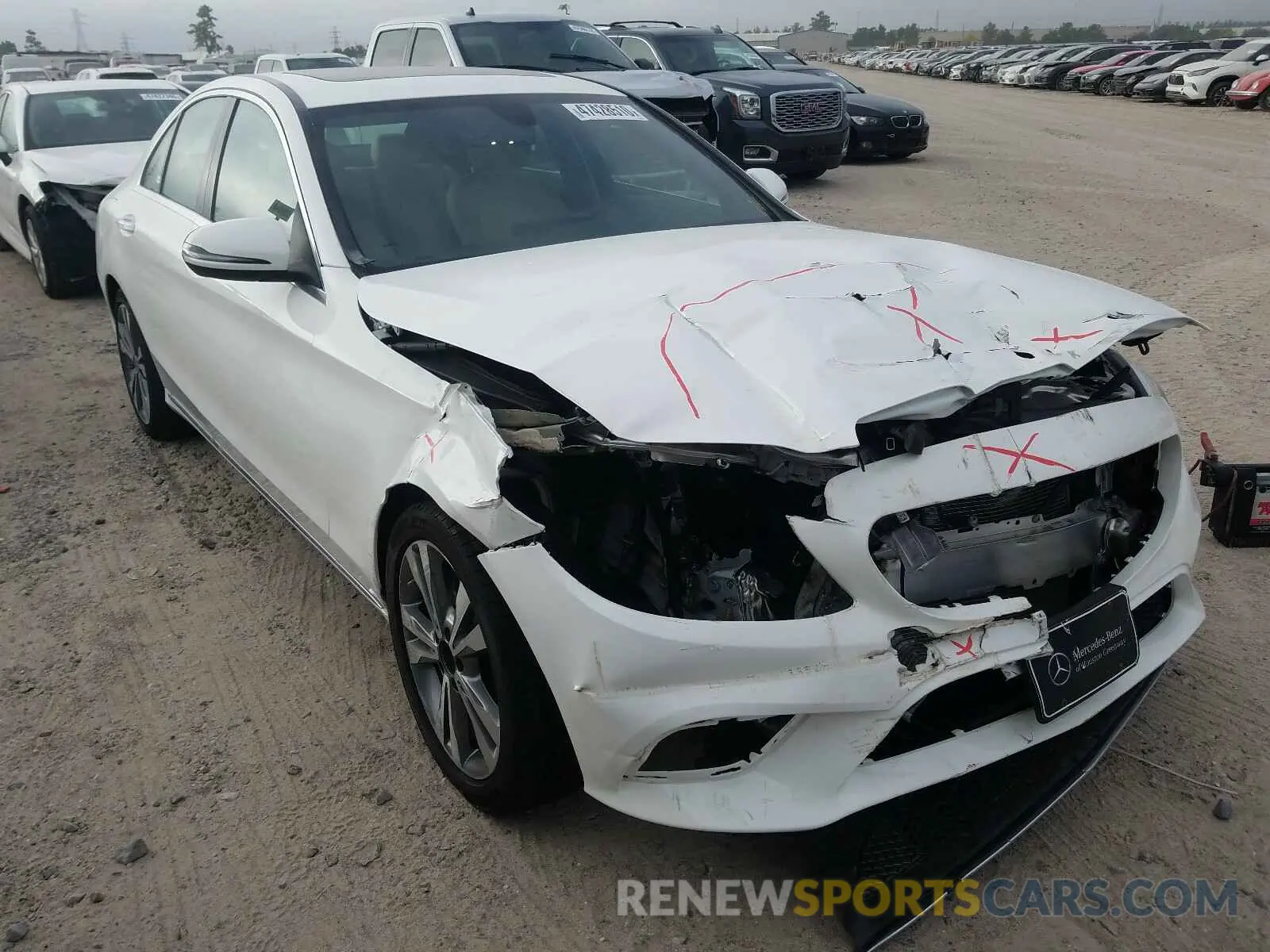 1 Photograph of a damaged car WDDWF8DB5LR541781 MERCEDES-BENZ C CLASS 2020