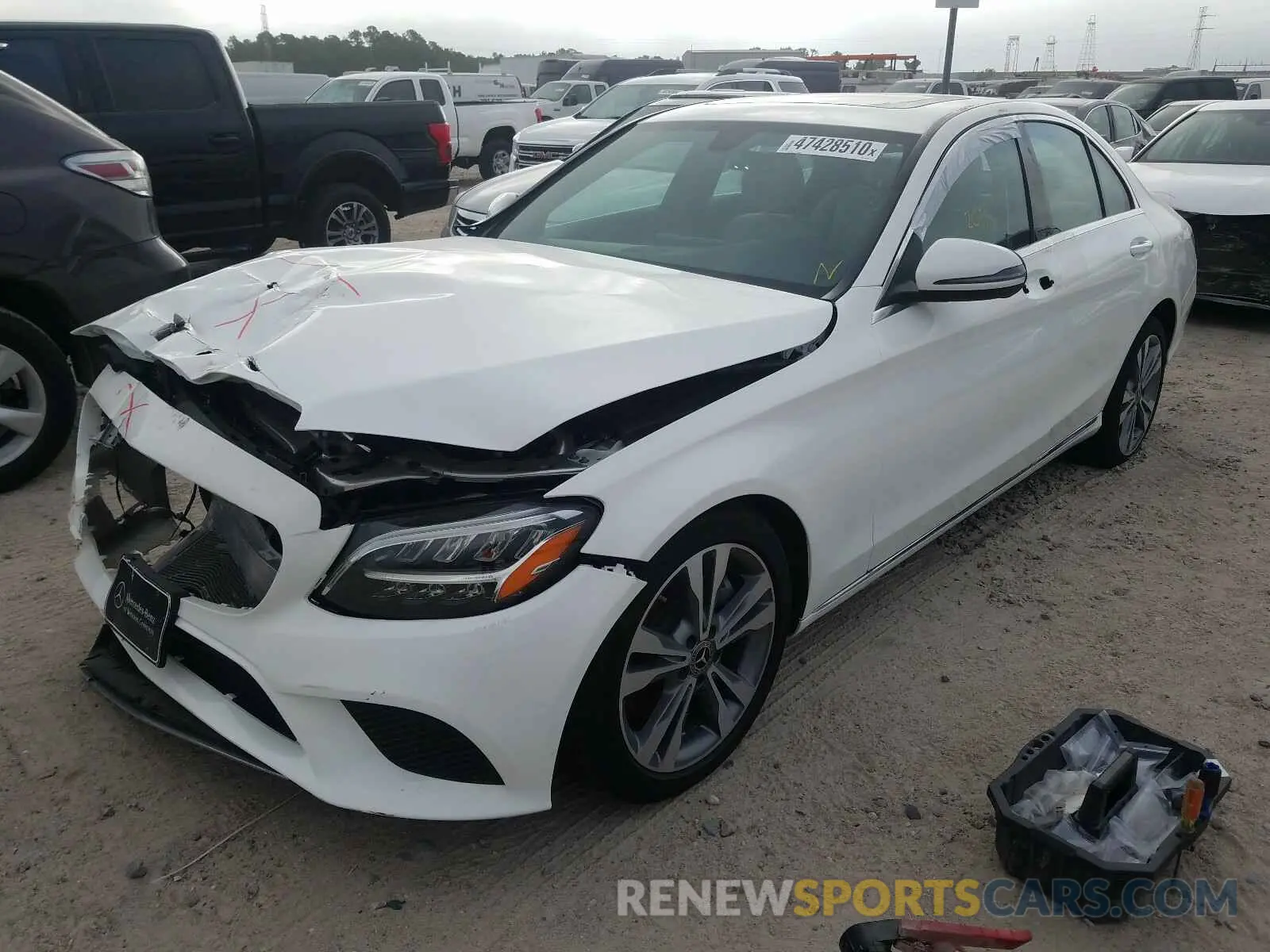 2 Photograph of a damaged car WDDWF8DB5LR541781 MERCEDES-BENZ C CLASS 2020