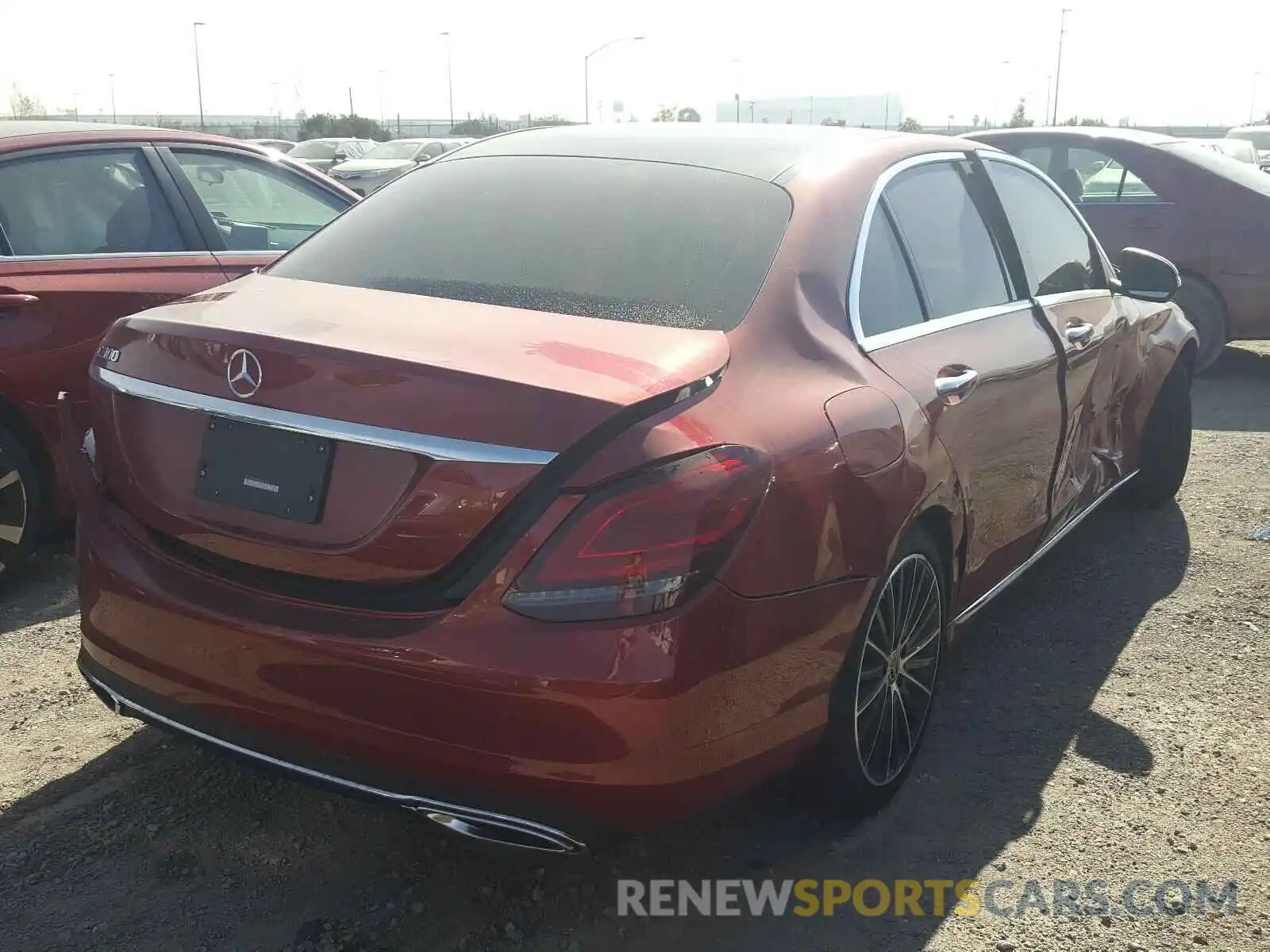 4 Photograph of a damaged car WDDWF8DB8LR537949 MERCEDES-BENZ C CLASS 2020