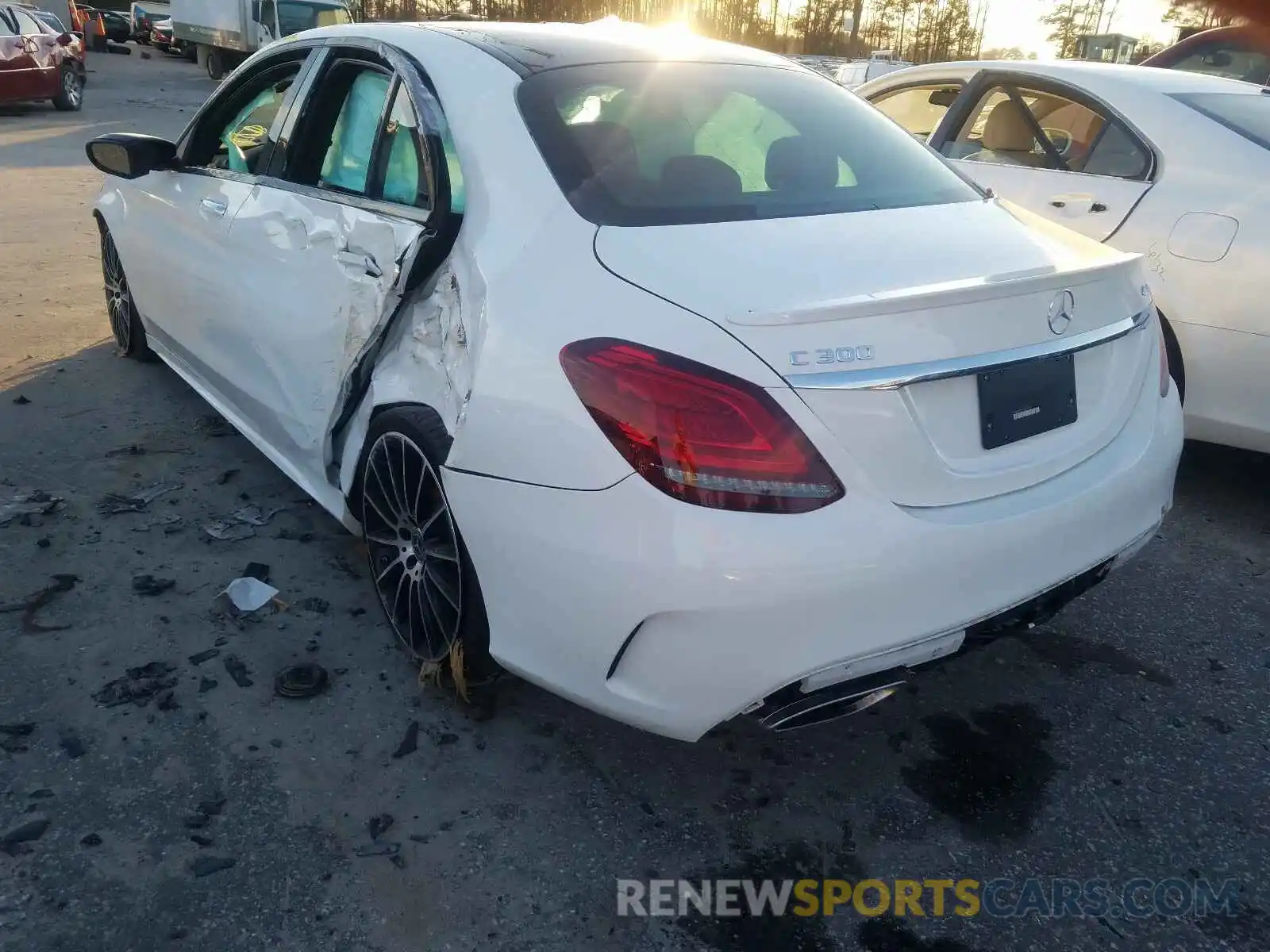 3 Photograph of a damaged car WDDWF8EB1LR550234 MERCEDES-BENZ C CLASS 2020