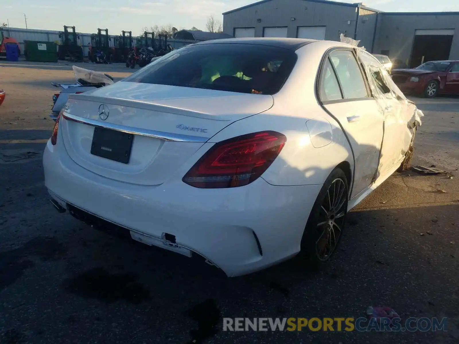 4 Photograph of a damaged car WDDWF8EB1LR550234 MERCEDES-BENZ C CLASS 2020