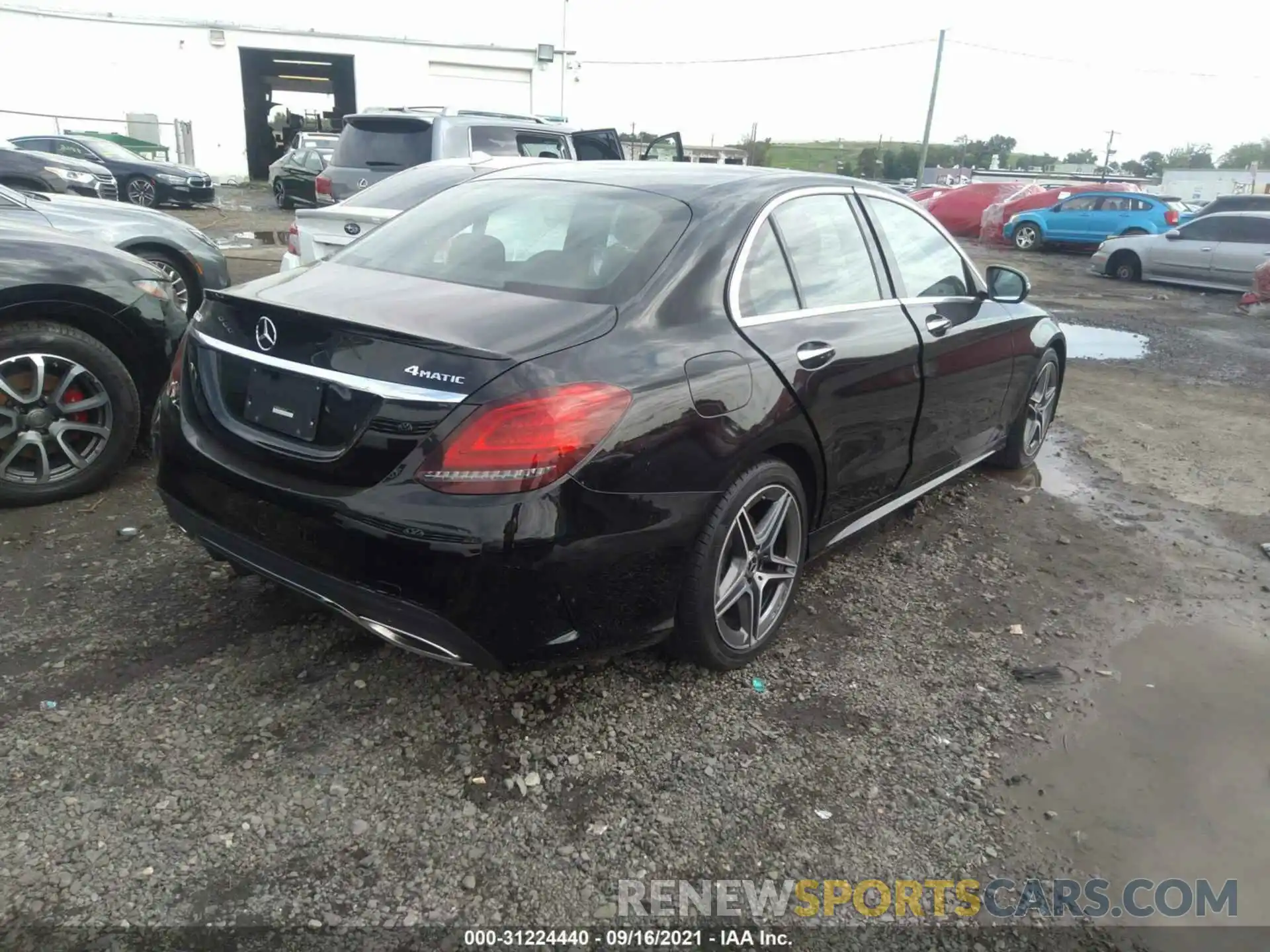 4 Photograph of a damaged car WDDWF8EB2LR525522 MERCEDES-BENZ C-CLASS 2020