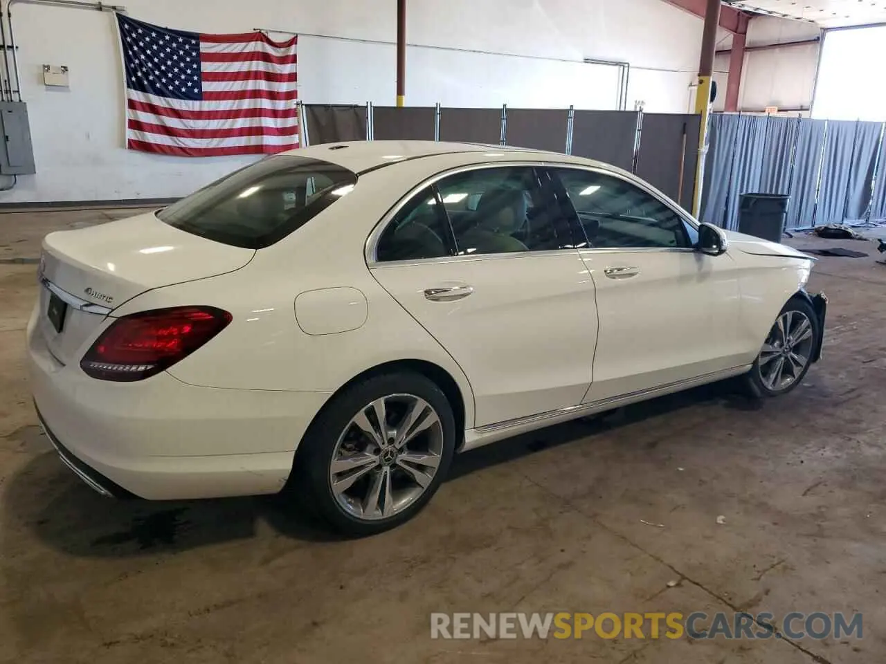 3 Photograph of a damaged car WDDWF8EB2LR531434 MERCEDES-BENZ C-CLASS 2020