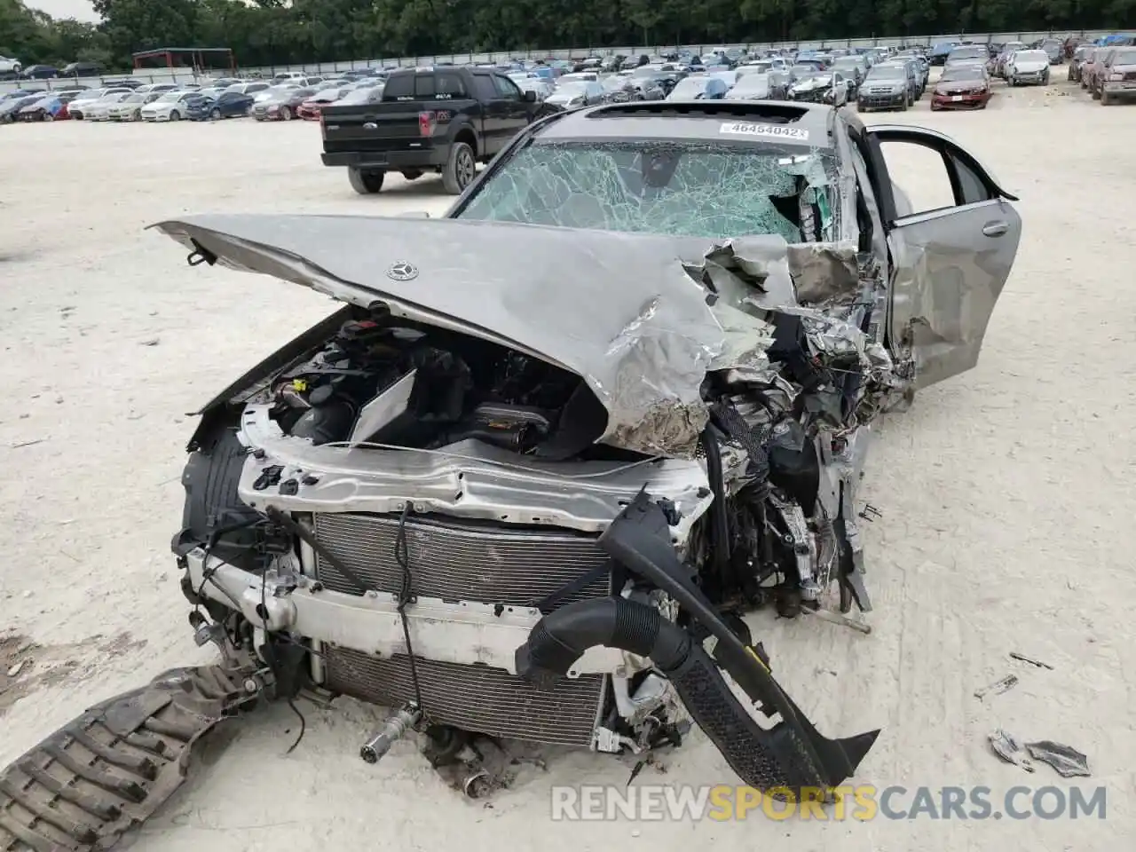 9 Photograph of a damaged car WDDWF8EB2LR536097 MERCEDES-BENZ C-CLASS 2020