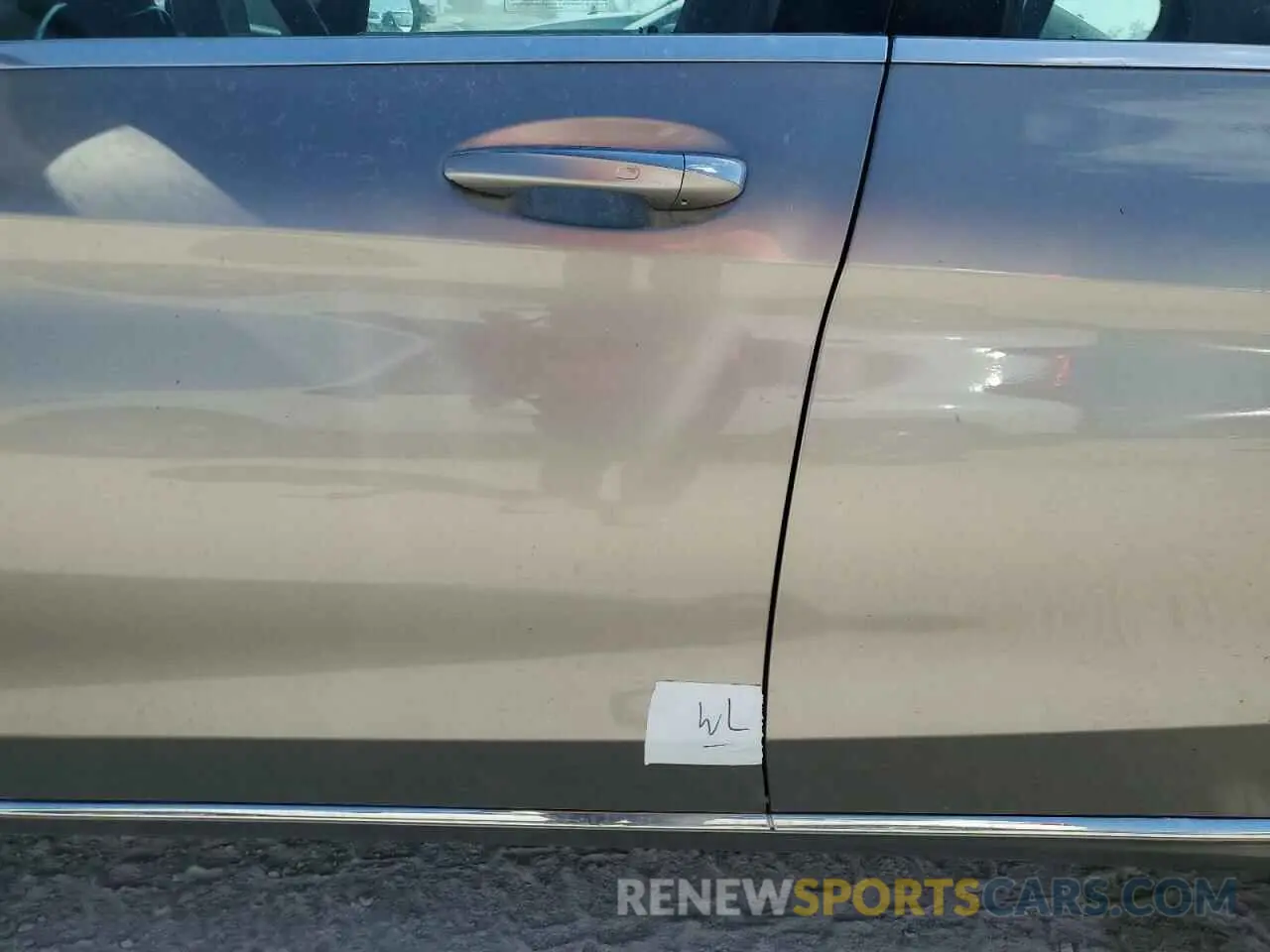 12 Photograph of a damaged car WDDWF8EB4LR526302 MERCEDES-BENZ C-CLASS 2020