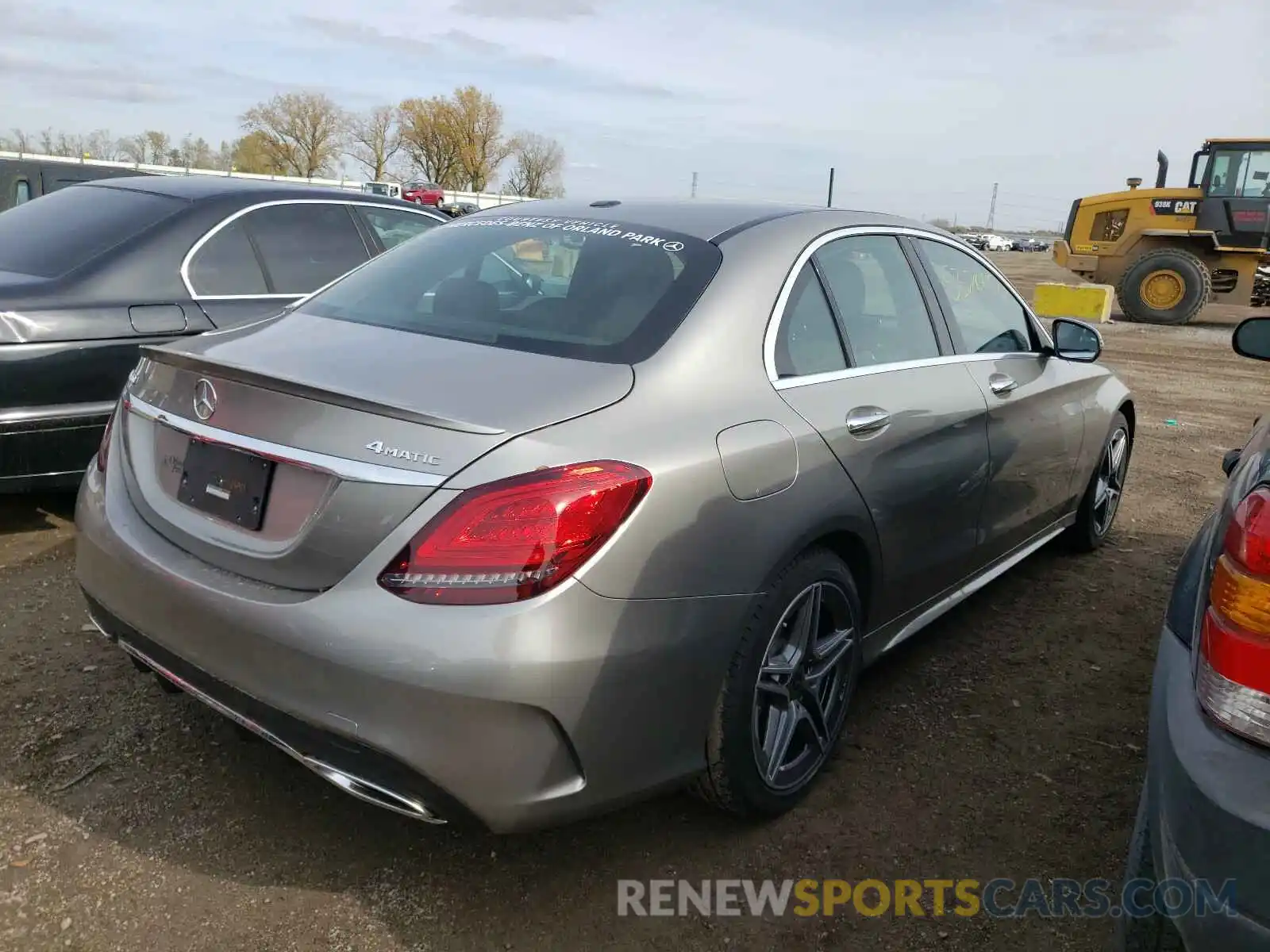 4 Photograph of a damaged car WDDWF8EB4LR563429 MERCEDES-BENZ C CLASS 2020