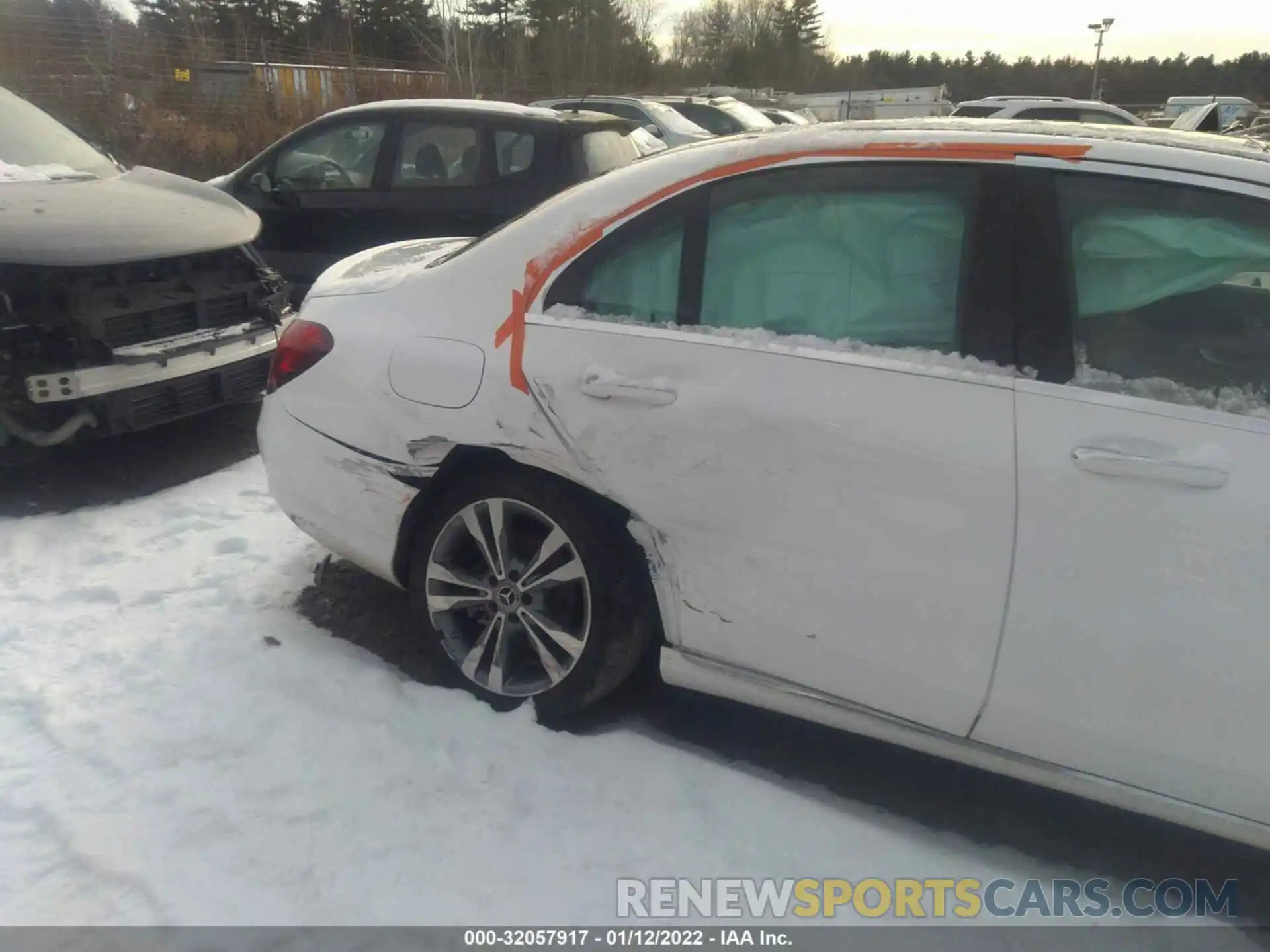 6 Photograph of a damaged car WDDWF8EB6LR551198 MERCEDES-BENZ C-CLASS 2020