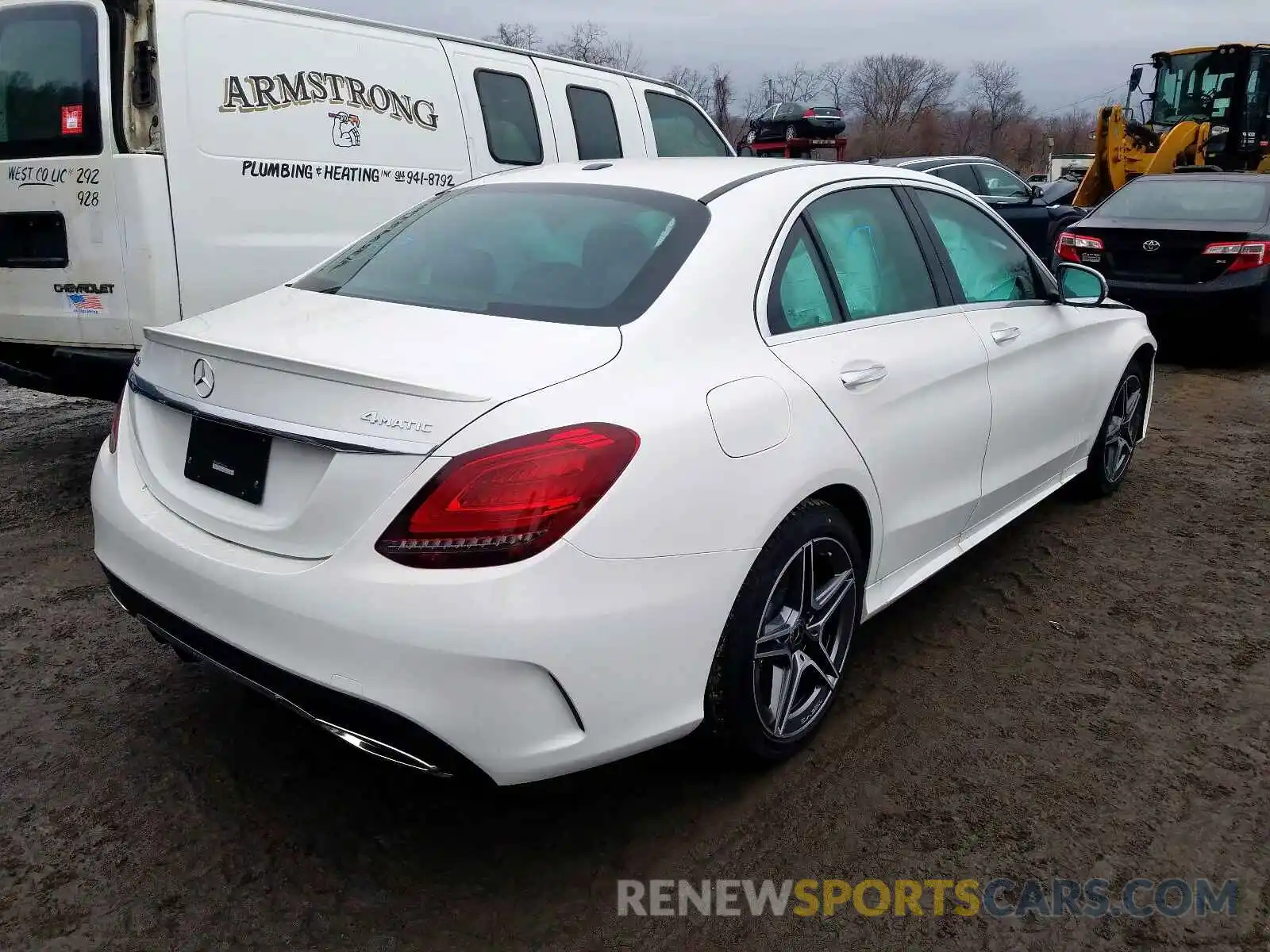 4 Photograph of a damaged car WDDWF8EB7LR526598 MERCEDES-BENZ C CLASS 2020