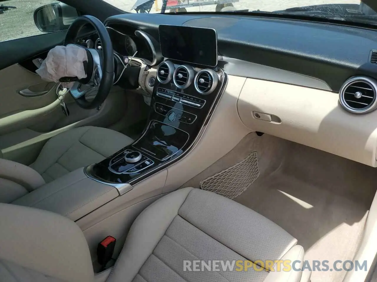 8 Photograph of a damaged car WDDWJ8DB1LF948934 MERCEDES-BENZ C-CLASS 2020