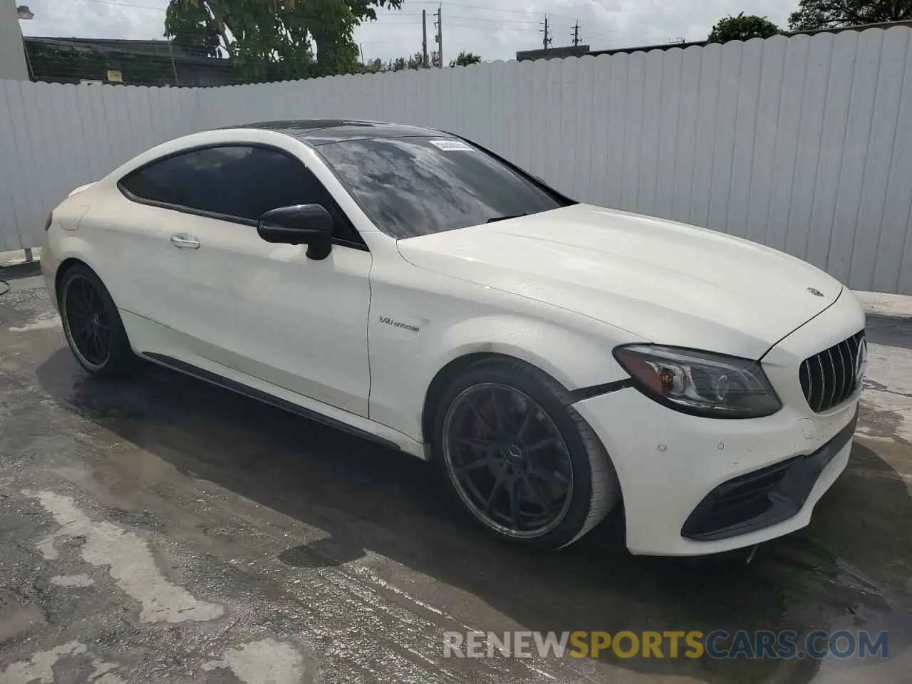 4 Photograph of a damaged car WDDWJ8HB5LF941141 MERCEDES-BENZ C-CLASS 2020