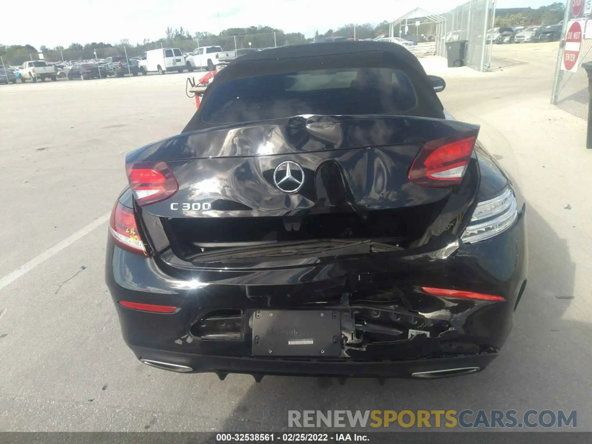 6 Photograph of a damaged car WDDWK8DB1LF942886 MERCEDES-BENZ C-CLASS 2020