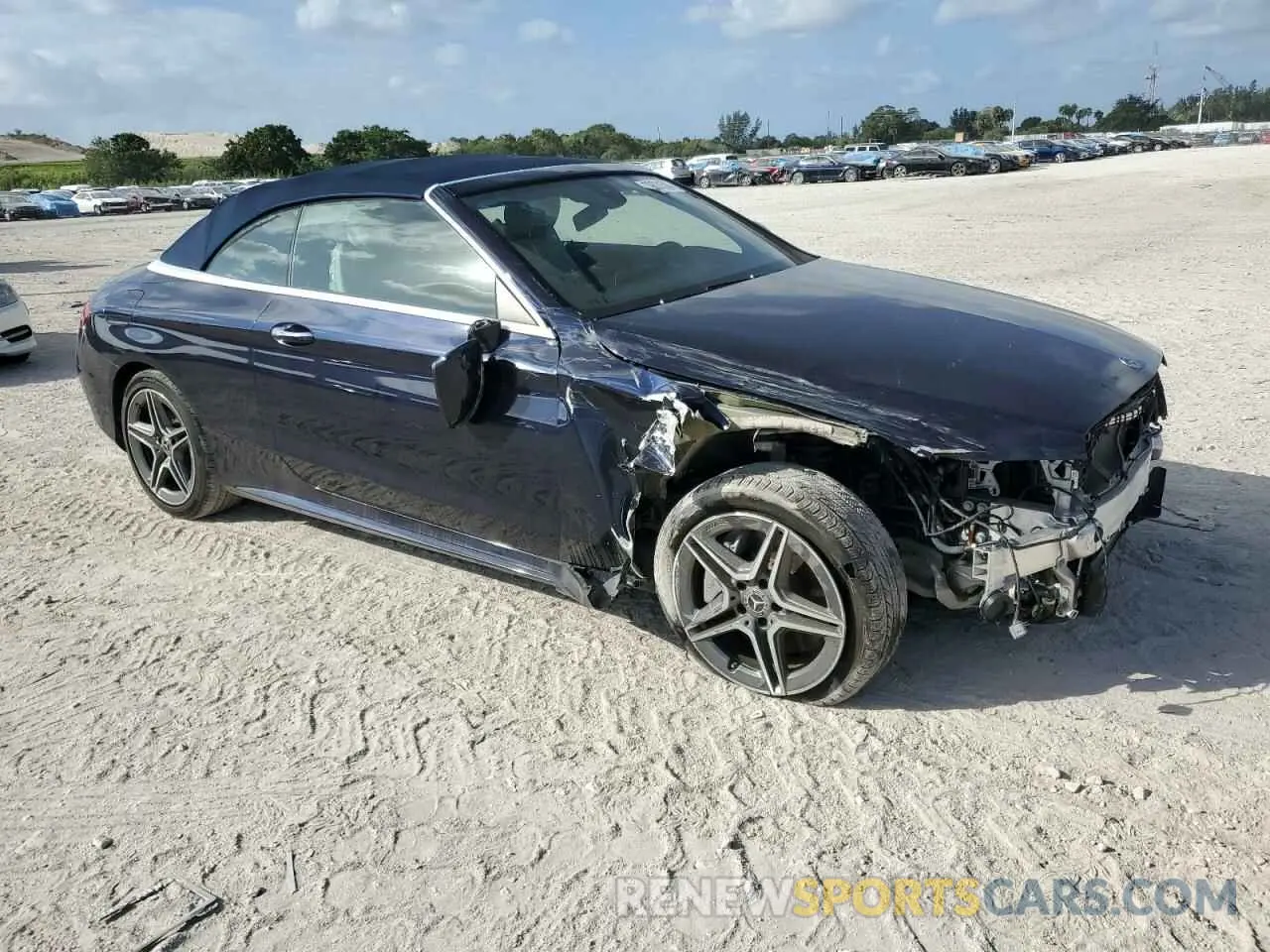 4 Photograph of a damaged car WDDWK8EB3LF935839 MERCEDES-BENZ C-CLASS 2020