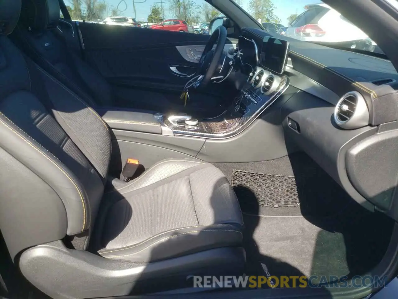 5 Photograph of a damaged car WDDWK8GB7LF956111 MERCEDES-BENZ C-CLASS 2020