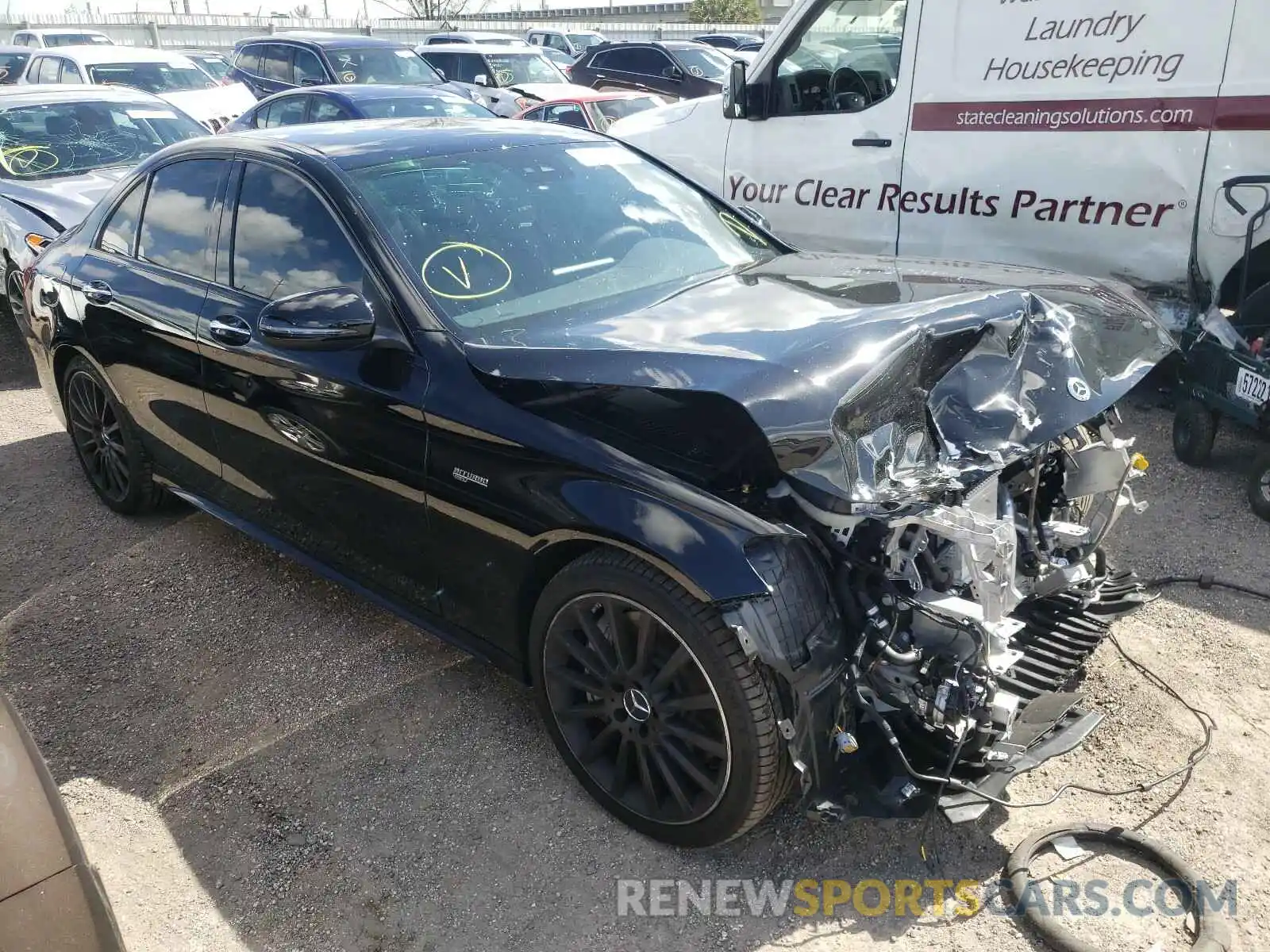 1 Photograph of a damaged car W1KWF6EB1MR607893 MERCEDES-BENZ C CLASS 2021