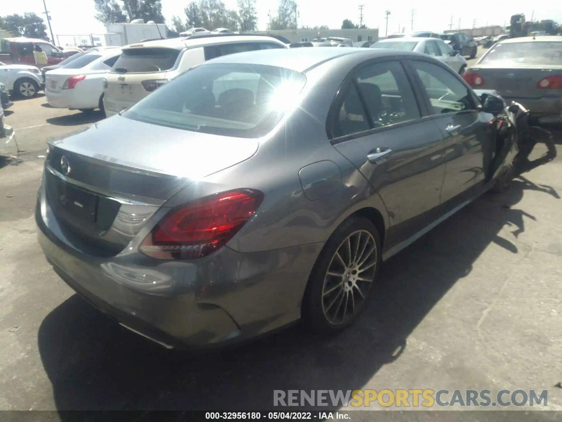 4 Photograph of a damaged car W1KWF8DB0MR617263 MERCEDES-BENZ C-CLASS 2021