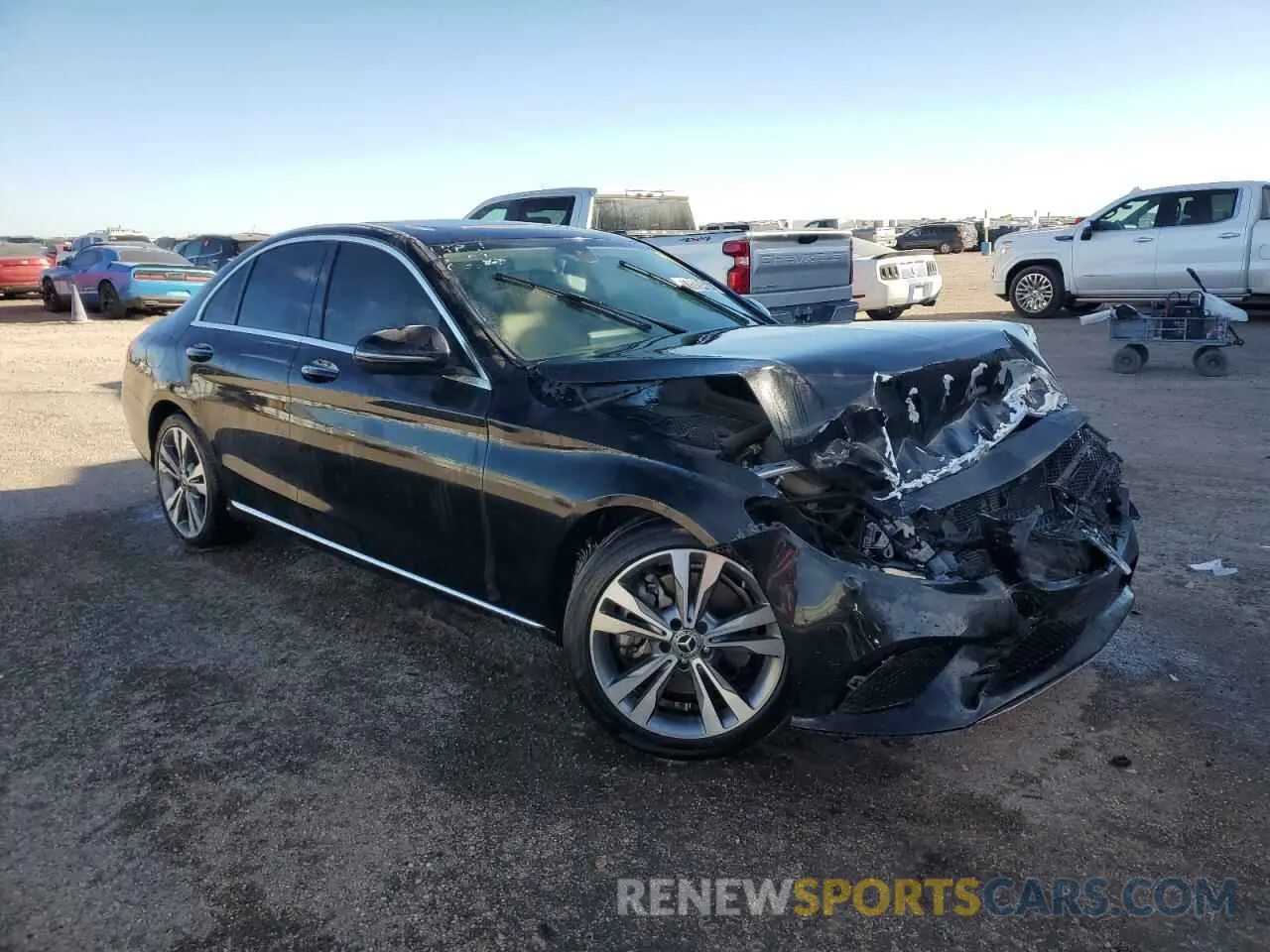 4 Photograph of a damaged car W1KWF8DB0MR619417 MERCEDES-BENZ C-CLASS 2021