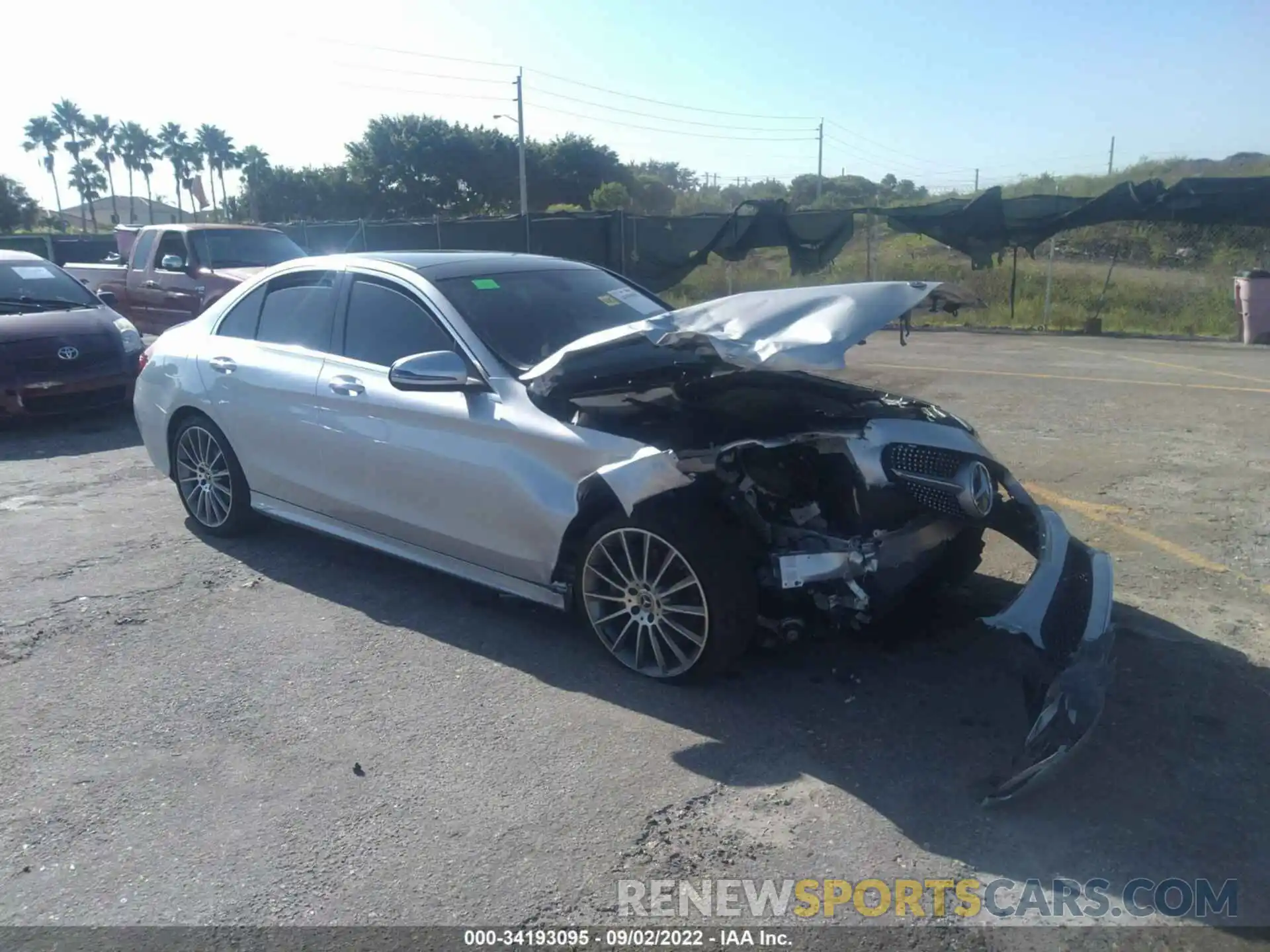 1 Photograph of a damaged car W1KWF8DB0MR648982 MERCEDES-BENZ C-CLASS 2021