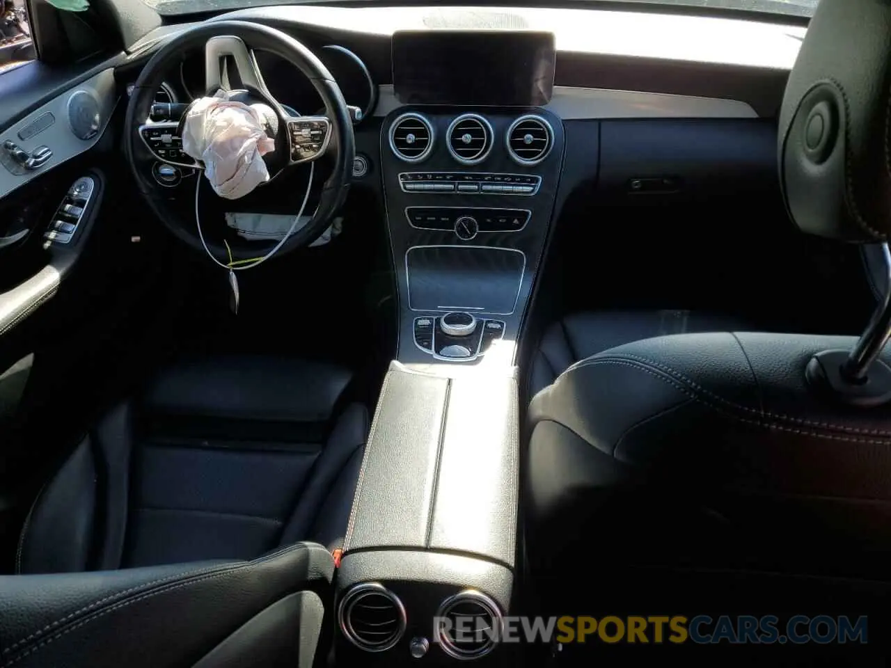 8 Photograph of a damaged car W1KWF8DB1MR605185 MERCEDES-BENZ C-CLASS 2021