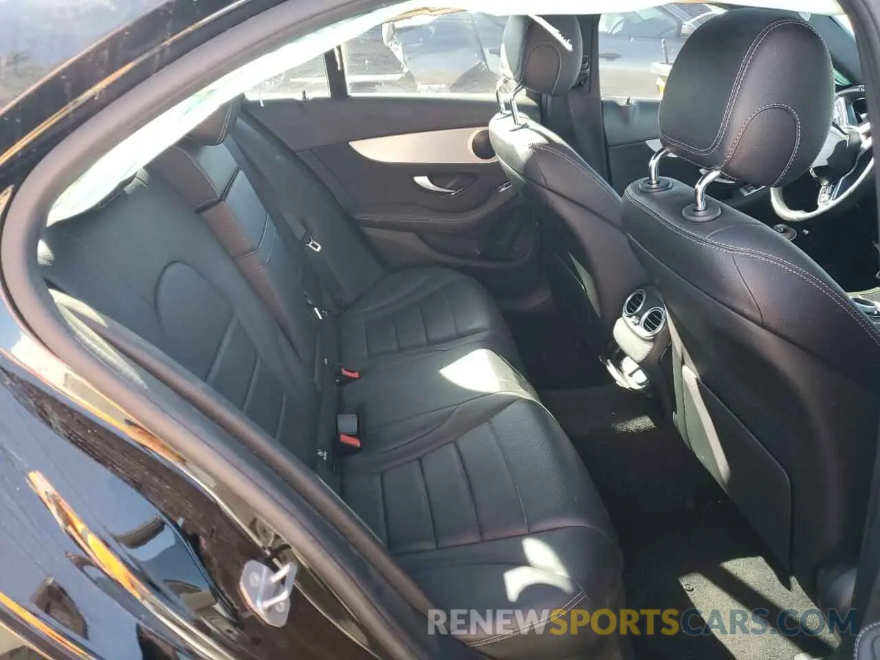 10 Photograph of a damaged car W1KWF8DB2MR618169 MERCEDES-BENZ C-CLASS 2021