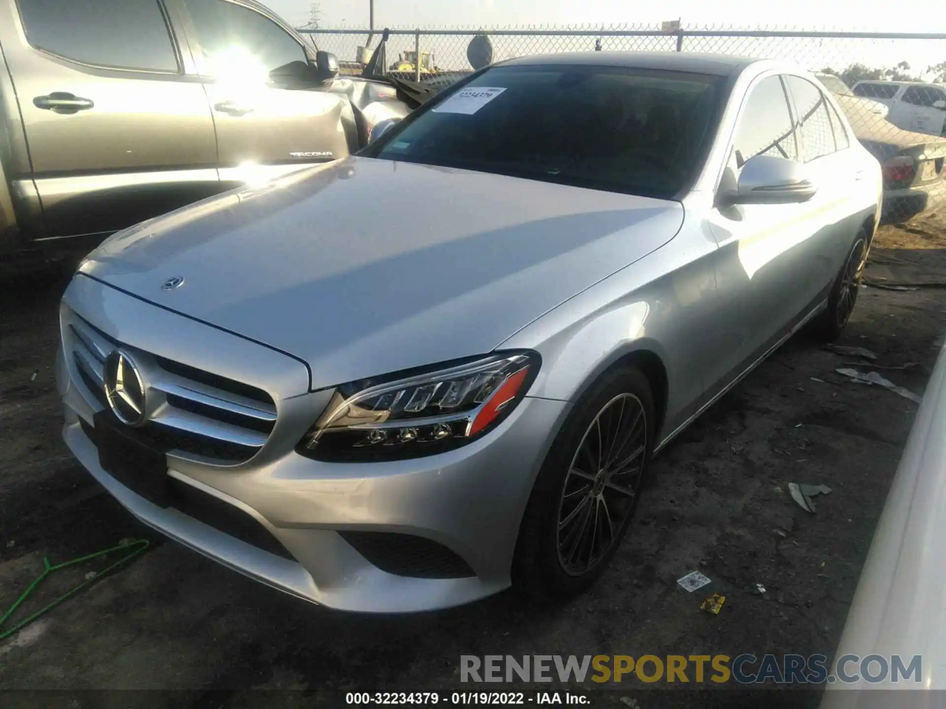 2 Photograph of a damaged car W1KWF8DB2MR643976 MERCEDES-BENZ C-CLASS 2021