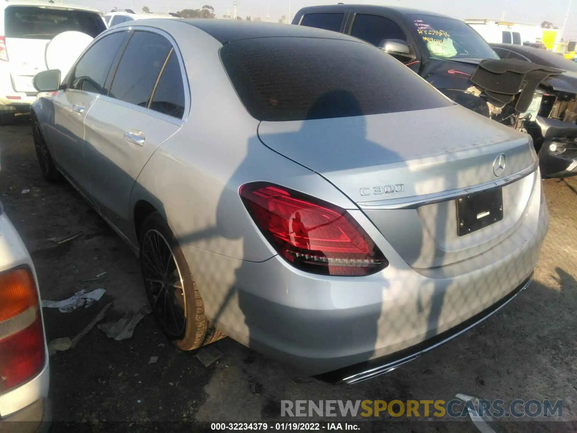 3 Photograph of a damaged car W1KWF8DB2MR643976 MERCEDES-BENZ C-CLASS 2021