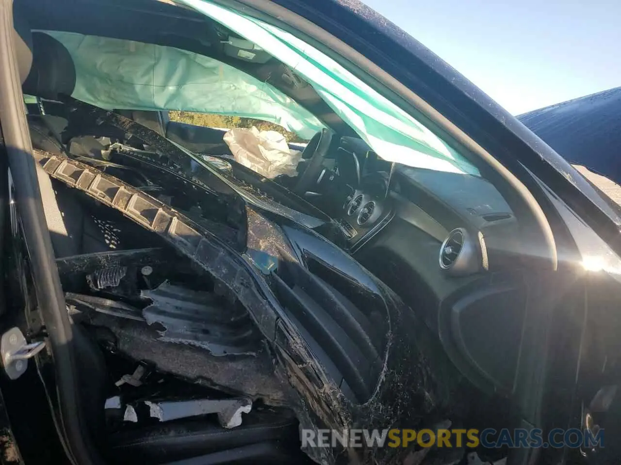 7 Photograph of a damaged car W1KWF8DB2MR647560 MERCEDES-BENZ C-CLASS 2021