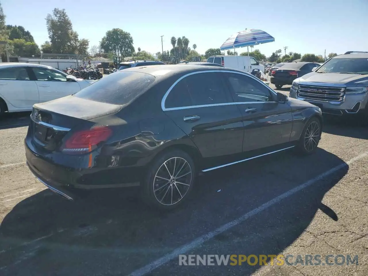 3 Photograph of a damaged car W1KWF8DB3MR611392 MERCEDES-BENZ C-CLASS 2021