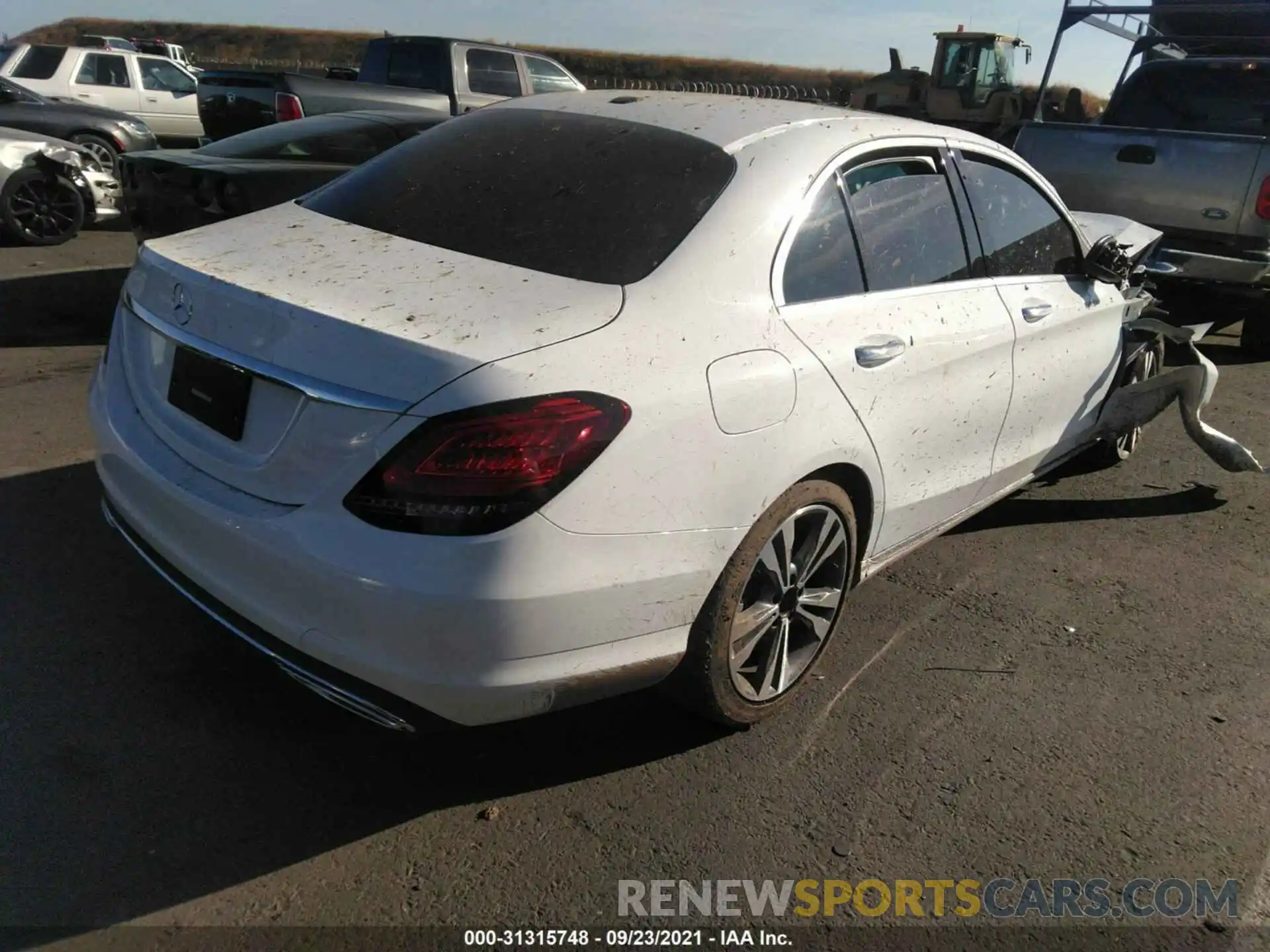 4 Photograph of a damaged car W1KWF8DB3MR639063 MERCEDES-BENZ C-CLASS 2021