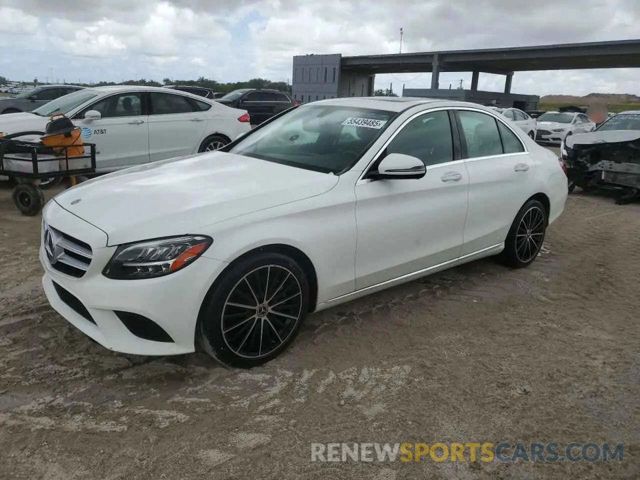 1 Photograph of a damaged car W1KWF8DB3MR651133 MERCEDES-BENZ C-CLASS 2021