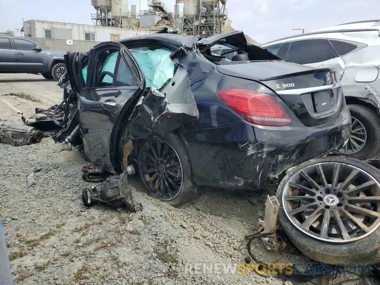 2 Photograph of a damaged car W1KWF8DB5MR619137 MERCEDES-BENZ C-CLASS 2021