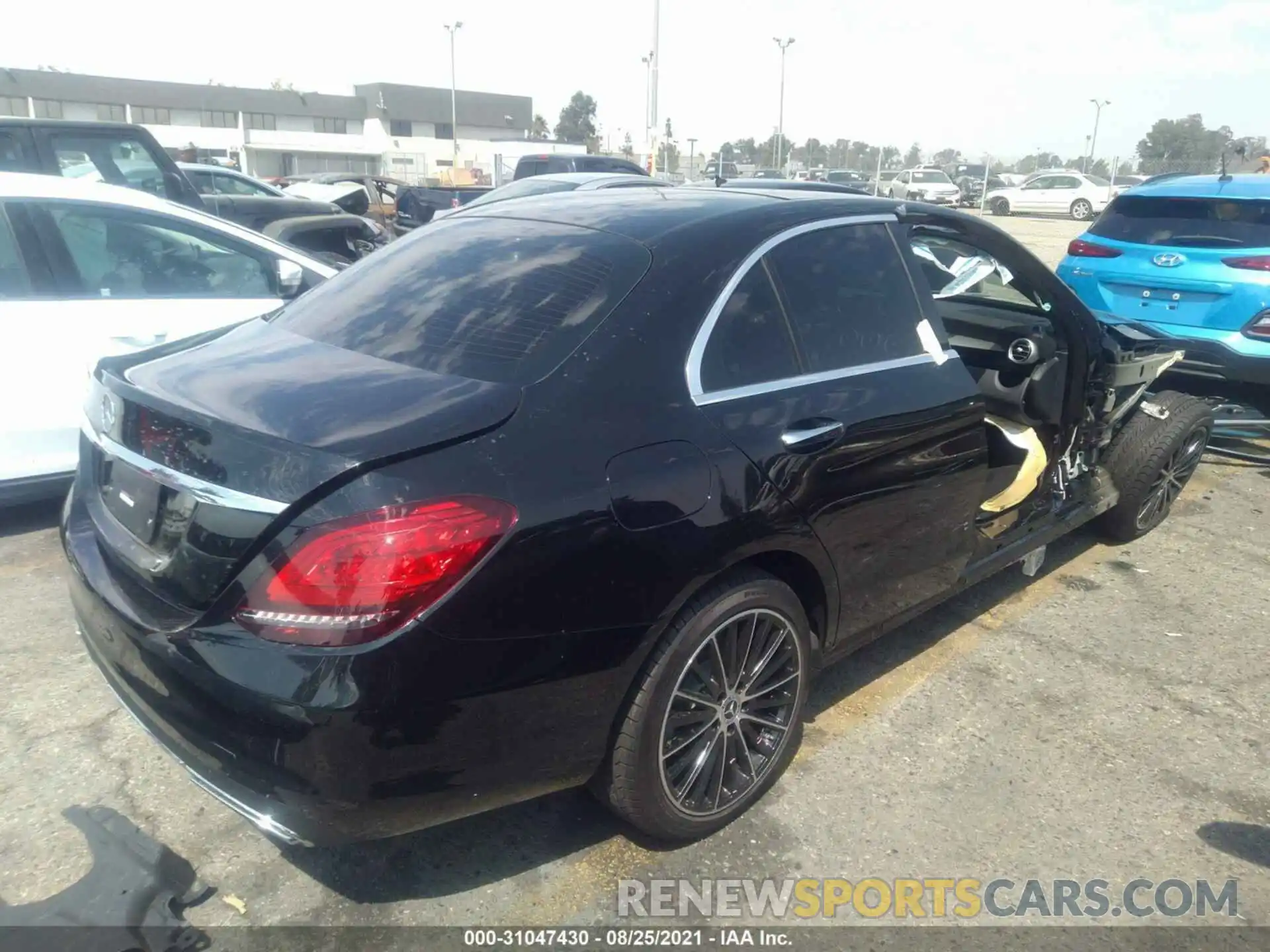 4 Photograph of a damaged car W1KWF8DB5MR628727 MERCEDES-BENZ C-CLASS 2021