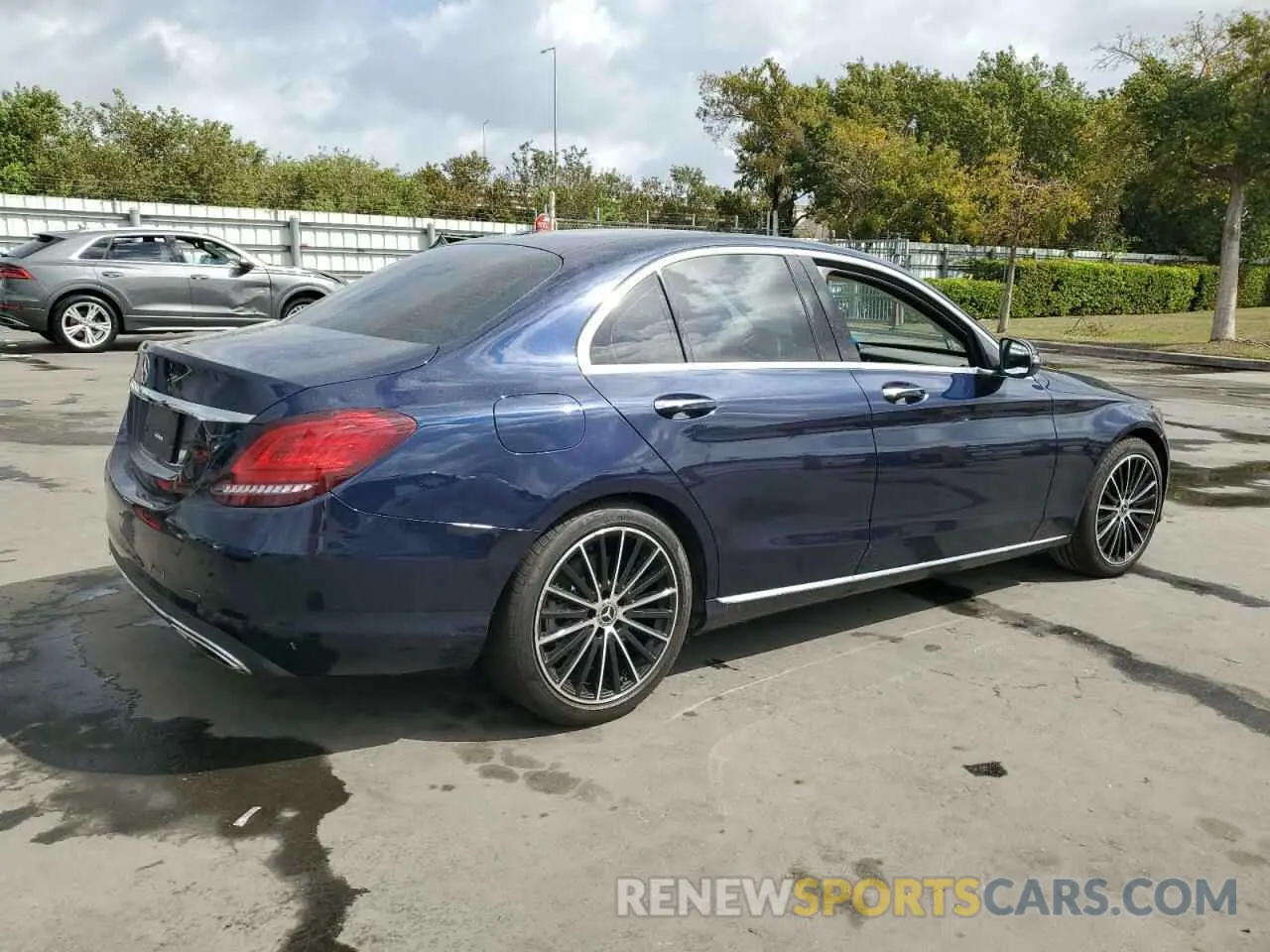 3 Photograph of a damaged car W1KWF8DB5MR632714 MERCEDES-BENZ C-CLASS 2021